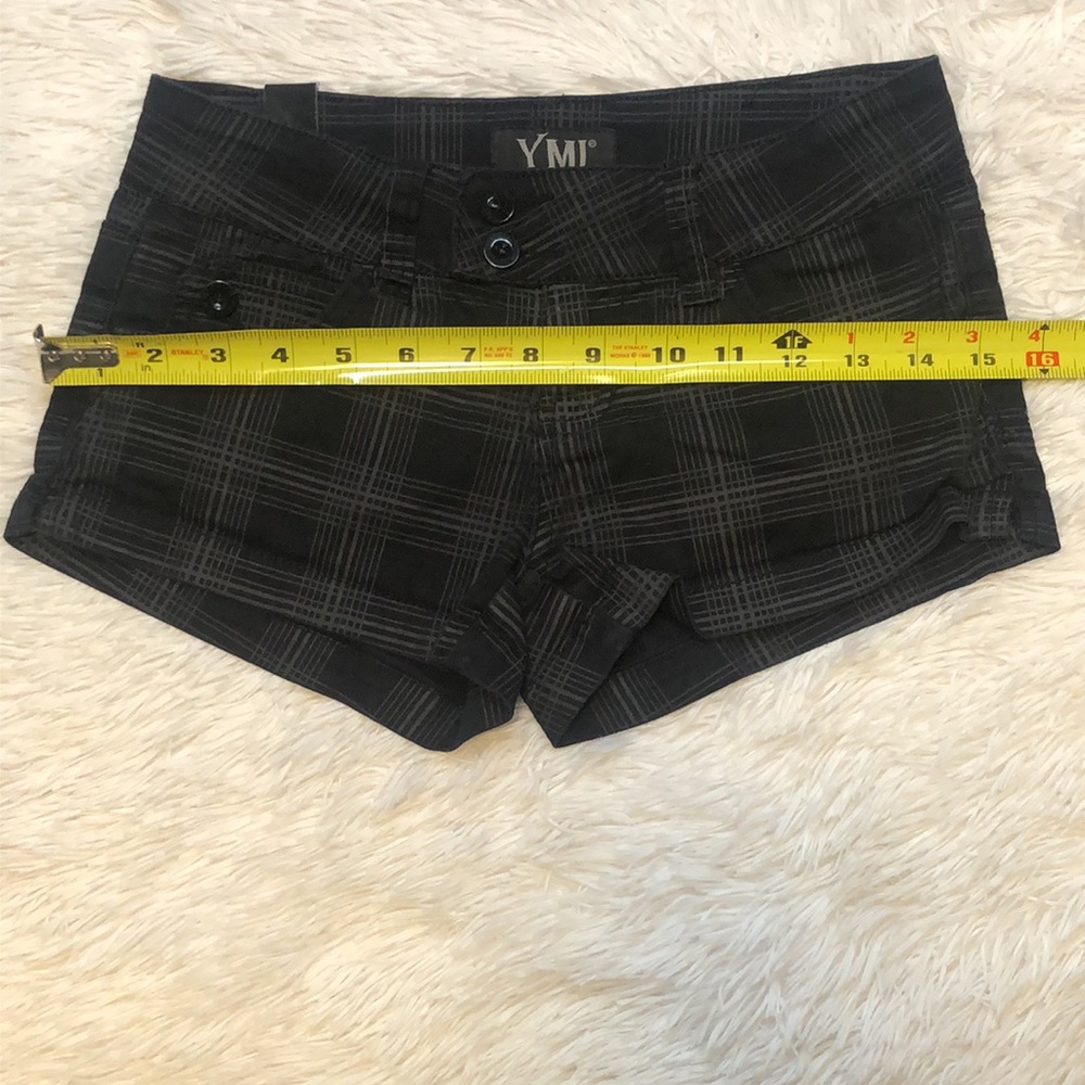 YMI shorts - Picture 7 of 9